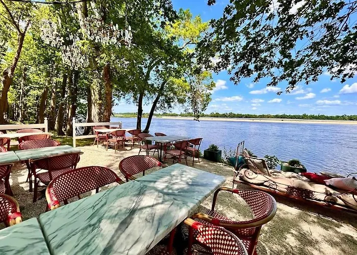Entre Loire Et Vignes *